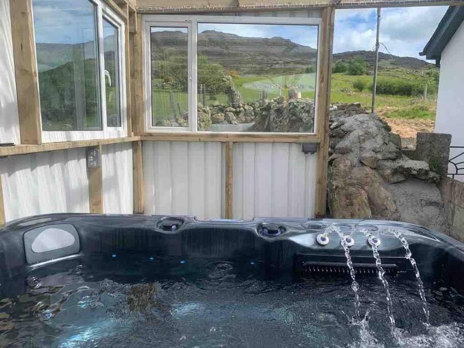 Mountain House Omeath Near Carlingford Villa O Meith Екстериор снимка